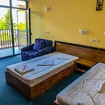 Aparthotel Sapphire 2*