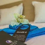 Sapphire 公寓式酒店 阳光海滩