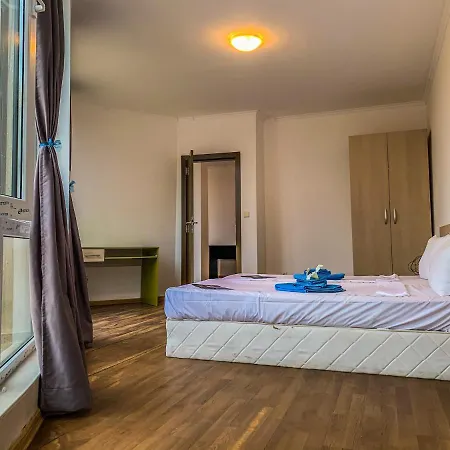 Lejlighedshotel Sapphire 2*