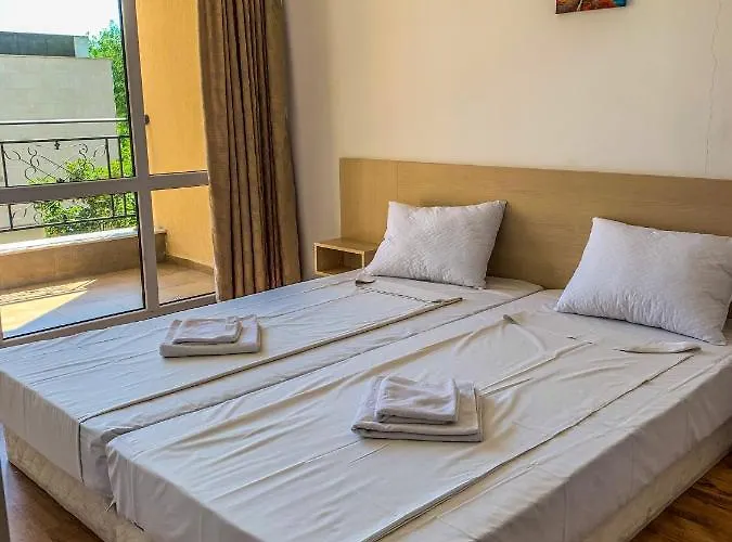 Sapphire Slăntjev Brjag