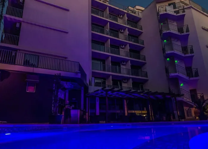 Sapphire 2* Sluneční pobřeží